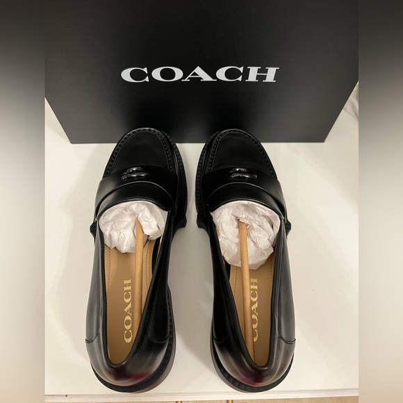 🦋Coach Black Leah Loafers 👞 - Picture 7 of 11